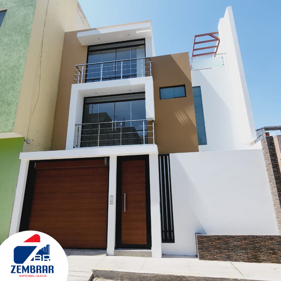 EN VENTA HERMOSA CASA DE ESTRENO EN CAMPO VERDE CERRO COLORADO