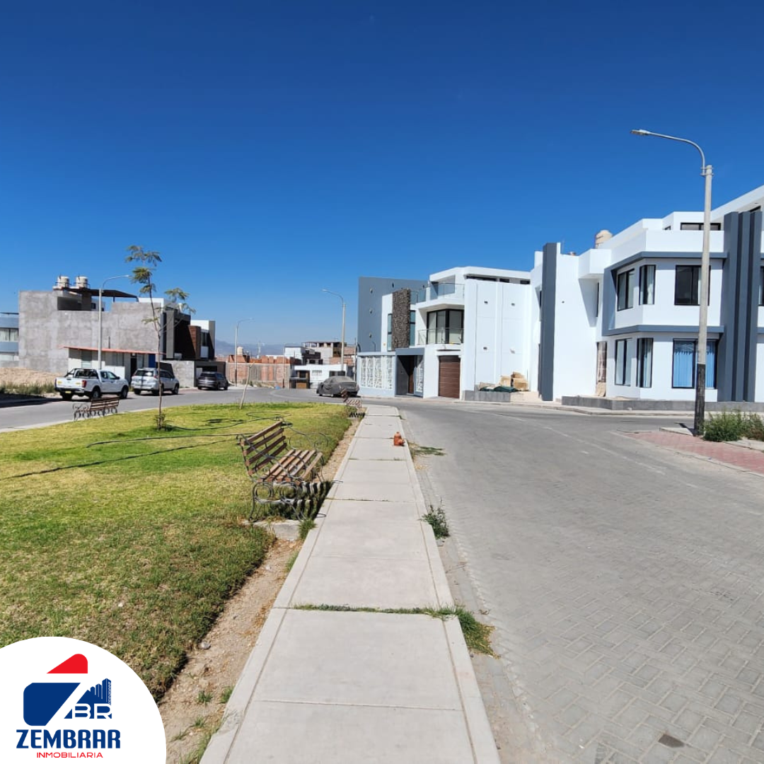 🌿🌿EN VENTA LINDOS Y AMPLIOS TERRENOS EN MODERNA Y EXCLUSIVA RESIDENCIAL🌿🌿